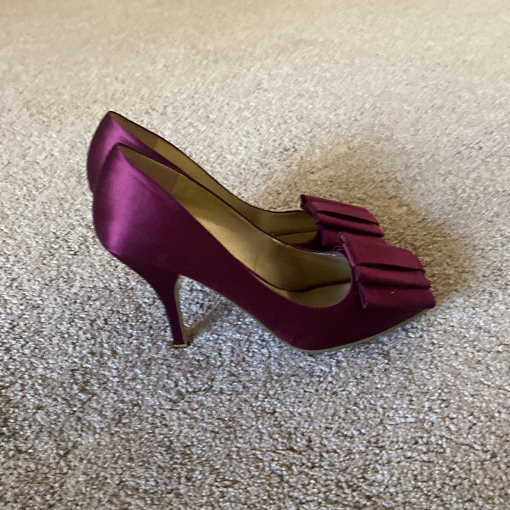 Dark pink heels size 9 - Picture 4 of 4